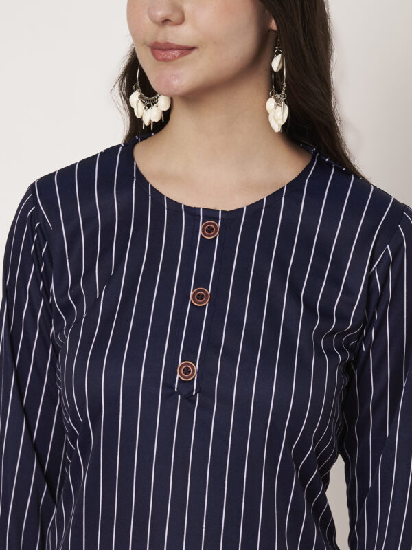 Striped Polyester Straight Kurta (Blue)