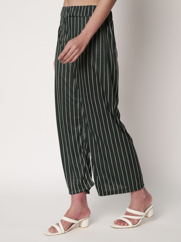 Women Green Trousers Polyester Loose Fit