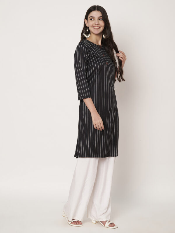 Women Striped Polyester Straight Kurta - Black