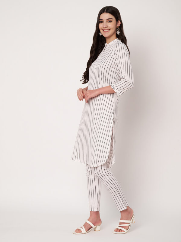 Women Striped Polyester Straight - Kurta Set - White